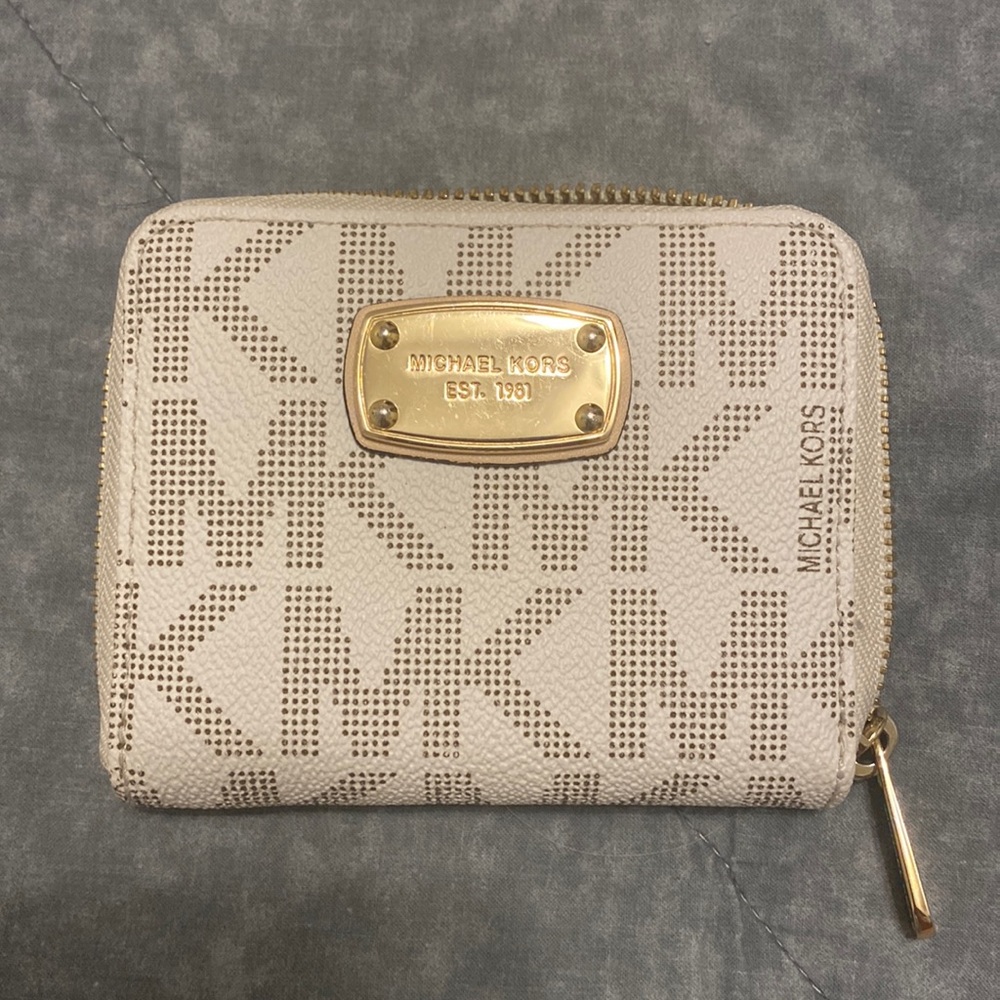 Michael Kors wallet